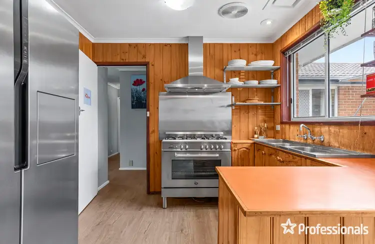 Second view of Homely house listing, 6 Cheviot Avenue, Coldstream VIC 3770