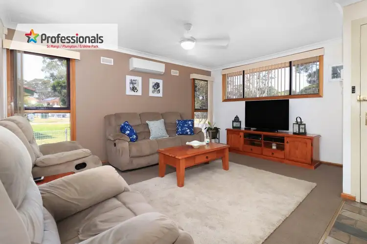 Third view of Homely house listing, 25 Marquesa Crescent, Lethbridge Park NSW 2770