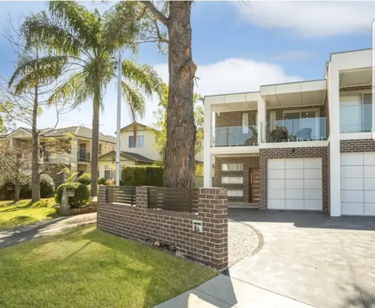 6a Langdale Avenue, Revesby NSW 2212