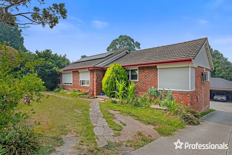 32 Winyard Drive, Mooroolbark VIC 3138