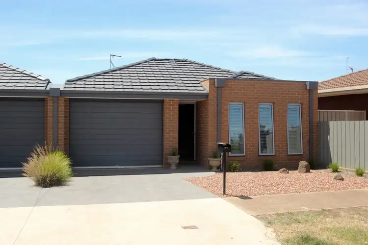 1/8 Christian Street, Maryborough VIC 3465