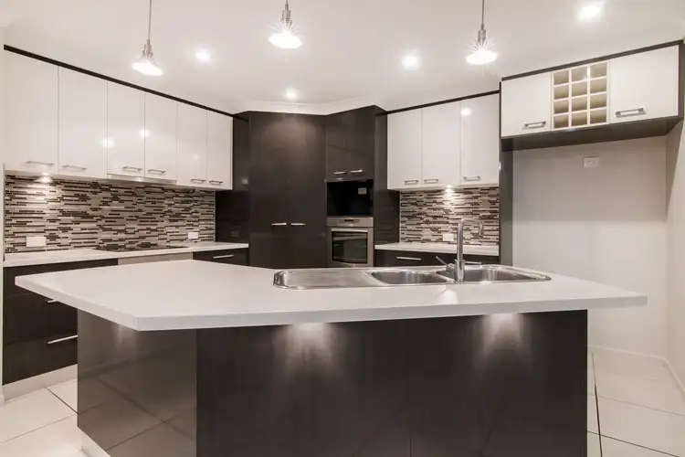 Second view of Homely house listing, 7 Heritage Drive, Ooralea QLD 4740