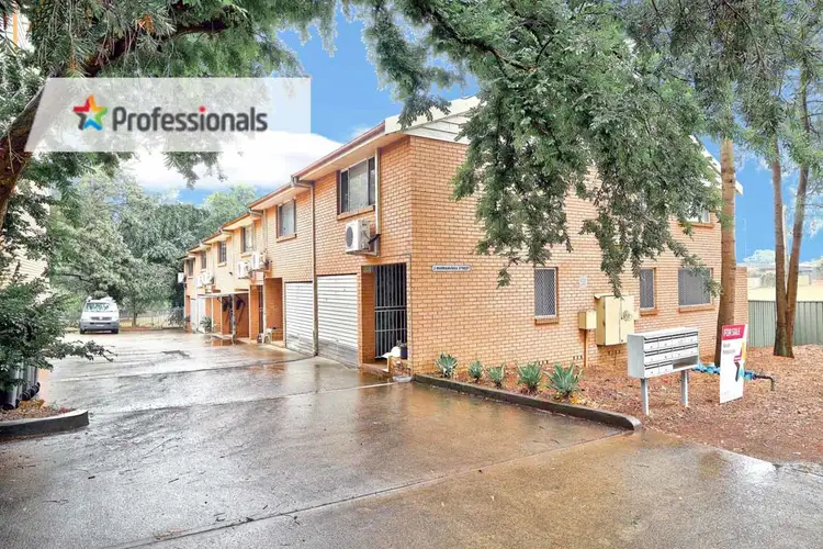 1/2 Warramunga Street, St Marys NSW 2760