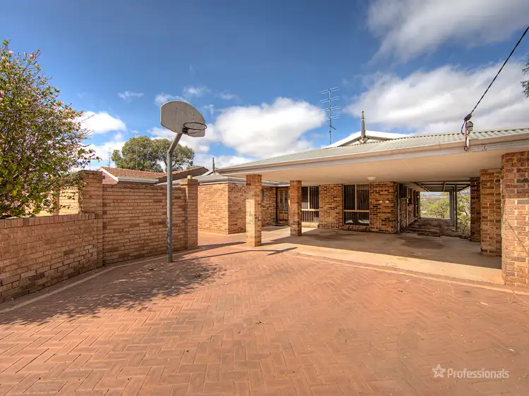 51 Goomalling Road, Northam WA 6401