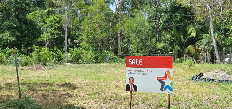 9 Bluewater Street, East Trinity QLD 4871