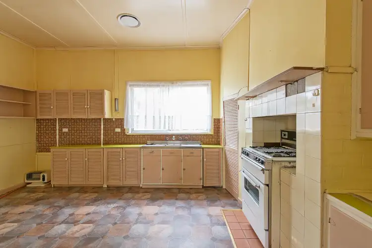 Fifth view of Homely house listing, 163 McCallum Street, Swan Hill VIC 3585
