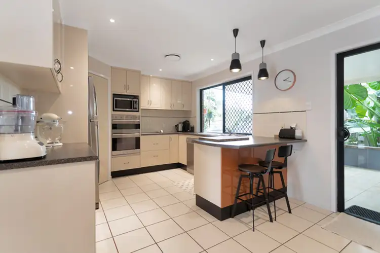 Fifth view of Homely house listing, 2 Mattey Court, Walkerston QLD 4751