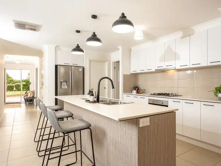 Seventh view of Homely house listing, 8 Bonbeach Street, Shepparton VIC 3630