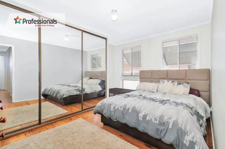 Fifth view of Homely house listing, 7 Bowerbird Crescent, St Clair NSW 2759