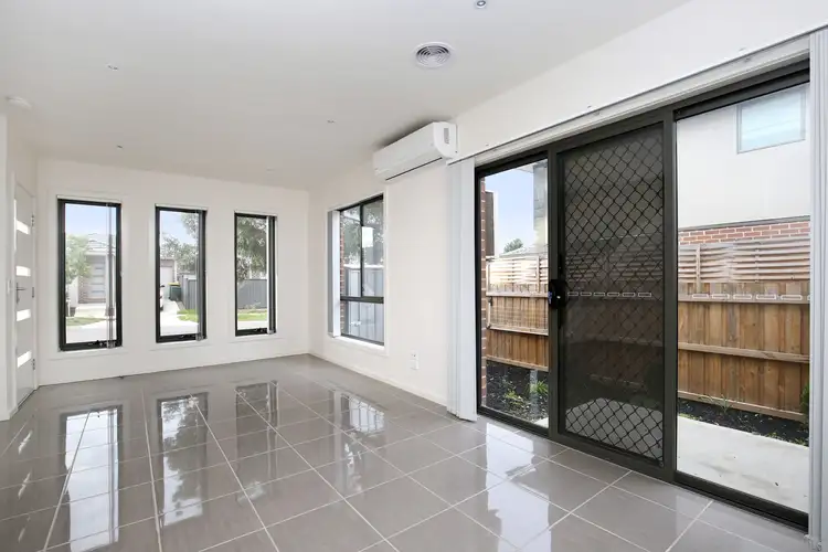 Fourth view of Homely townhouse listing, 14 Mountbatten Way, Sydenham VIC 3037