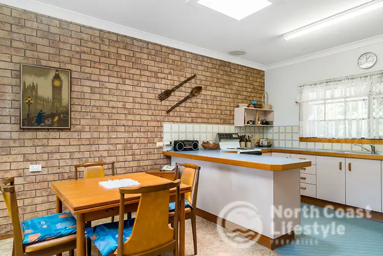 Fifth view of Homely unit listing, 4/1 Rajah Road, Ocean Shores NSW 2483