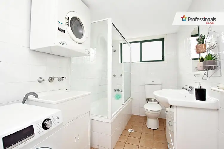 Fifth view of Homely apartment listing, 2/2 William Street, Granville NSW 2142