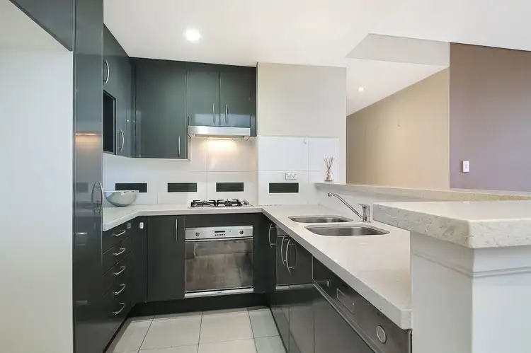 Fourth view of Homely apartment listing, 421/2-4 Lachlan Street, Waterloo NSW 2017