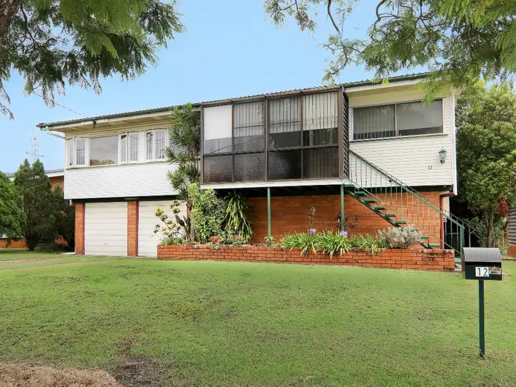 12 Masterton Street, Oxley QLD 4075