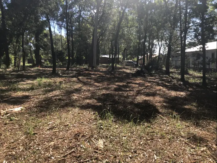 24 President Terrace, Macleay Island QLD 4184