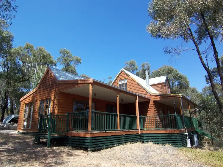 68 Cemetery Road, Lockwood VIC 3551