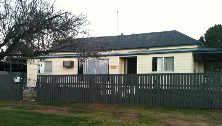 9 Chapel Street, Wedderburn VIC 3518