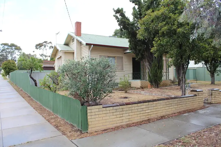 111 Marong Road, Golden Square VIC 3555