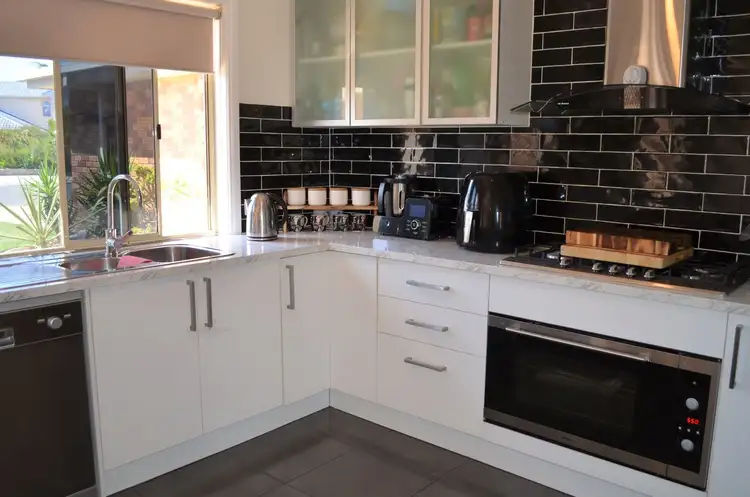 Seventh view of Homely house listing, 8 Olivia Court, Numurkah VIC 3636