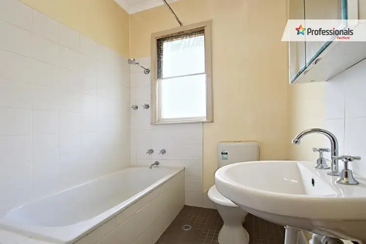 Fourth view of Homely house listing, 94 Hollywood Drive, Lansvale NSW 2166