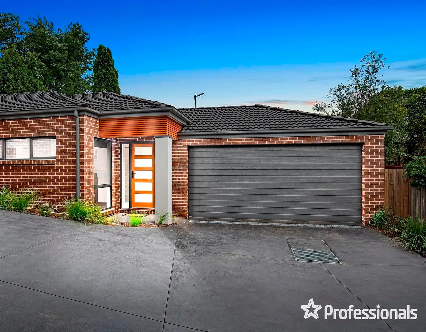 Main view of Homely townhouse listing, 3/35 Timms Avenue, Croydon VIC 3136