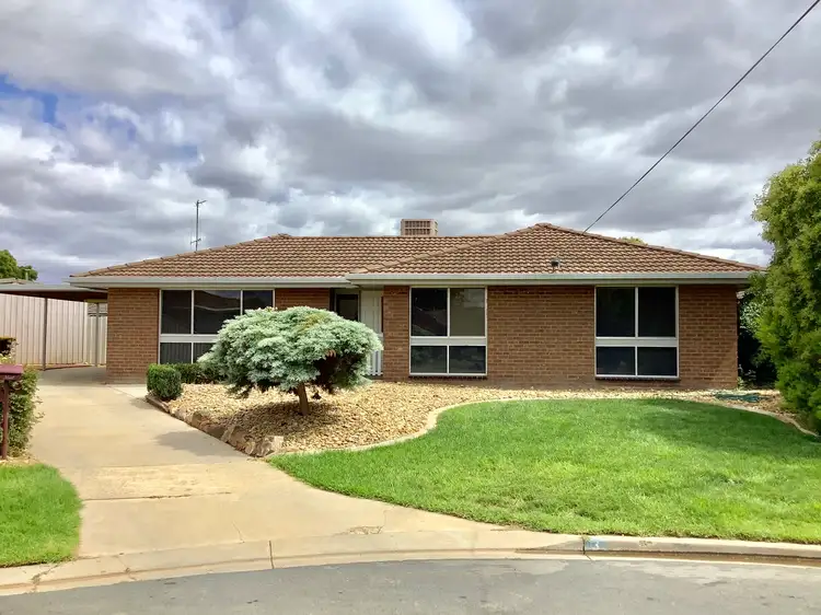 3 Apsley Court