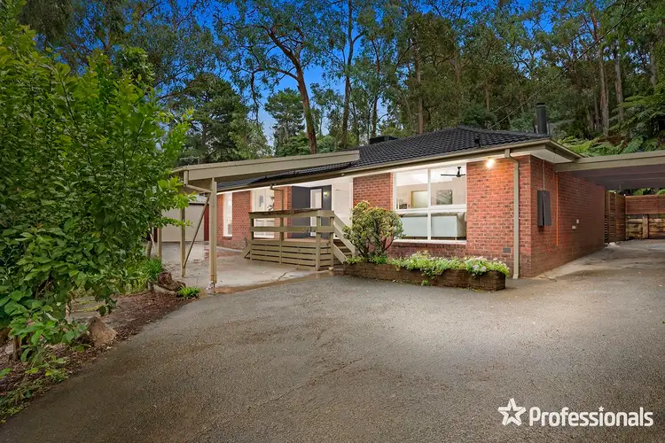 34 Railway Road, Mount Evelyn VIC 3796