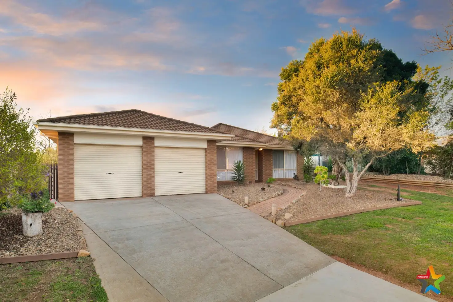 Main view of Homely house listing, 37 Azure Drive, Wodonga VIC 3690