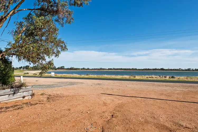 114 Lake Boga Ultima Road, Lake Boga VIC 3584