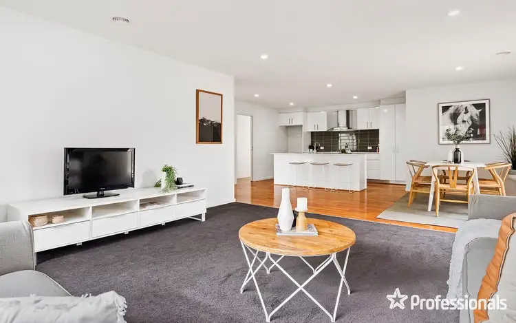 Sixth view of Homely house listing, 6 Wisteria Close, Kilsyth VIC 3137