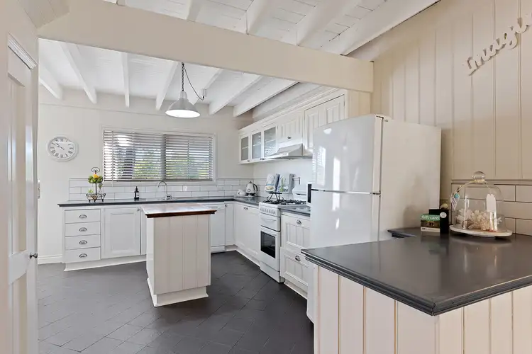 Sixth view of Homely house listing, 50 Solomon Street, East Bendigo VIC 3550