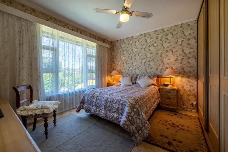 Fifth view of Homely house listing, 11 Larkdale Crescent, O'halloran Hill SA 5158