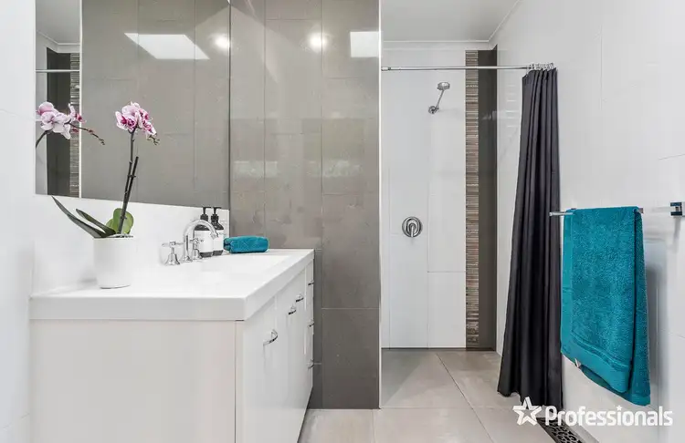 Sixth view of Homely house listing, 30 Sharland Close, Mount Evelyn VIC 3796