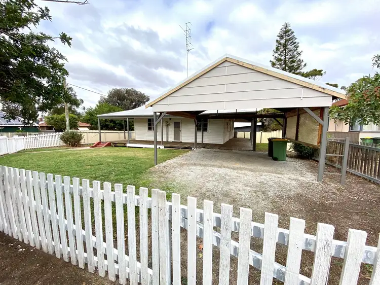 12 Enfield Terrace, Northam WA 6401
