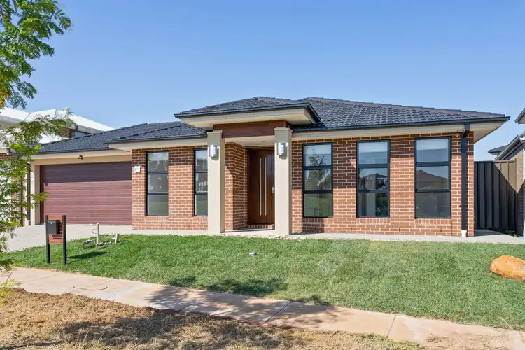 73 Pioneer Drive, Aintree VIC 3336
