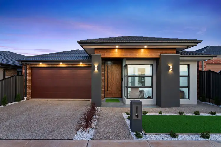 7 Vinko Court, Fraser Rise VIC 3336