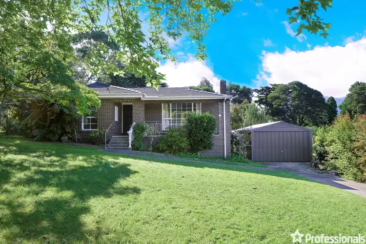 71 Surrey Road, Warburton VIC 3799