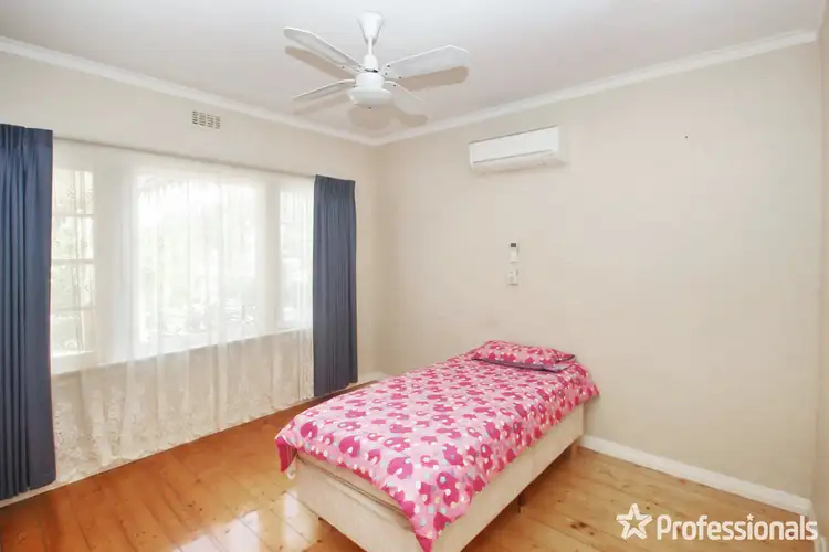 Sixth view of Homely house listing, 117 Avoca Crescent, Maryborough VIC 3465