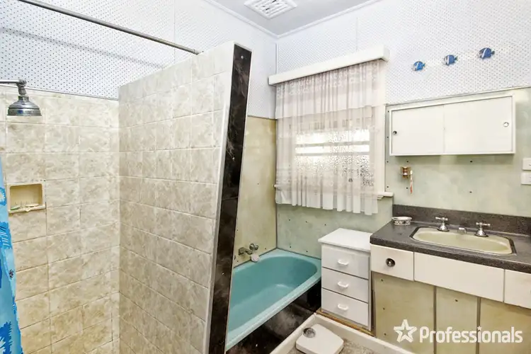Sixth view of Homely house listing, 162 Railway Street, Maryborough VIC 3465