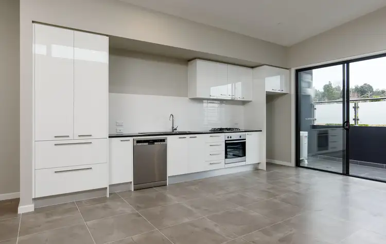 Second view of Homely house listing, 5 Alanah Close, Lilydale VIC 3140