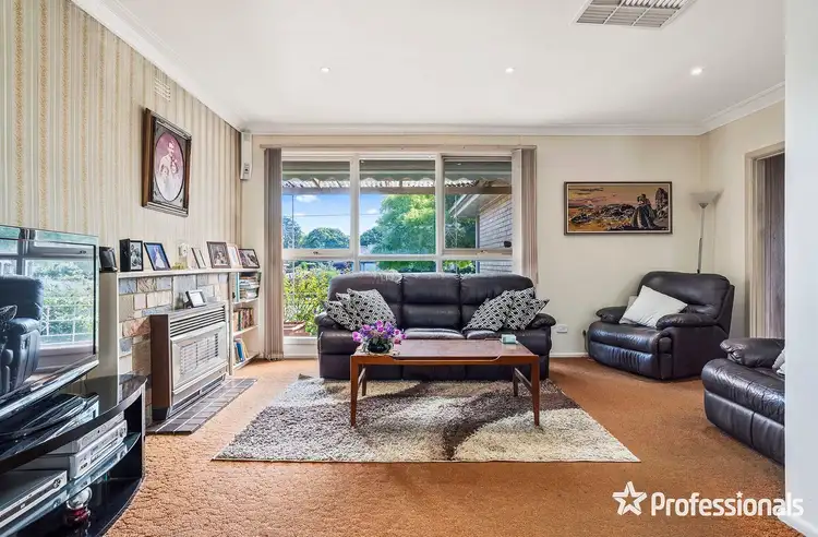 Fifth view of Homely house listing, 6 Ricky Court, Mooroolbark VIC 3138