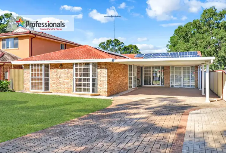 18 Heron Crescent, St Clair NSW 2759