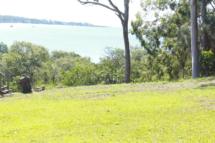37 Timothy Street, Macleay Island QLD 4184
