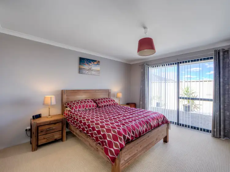 Seventh view of Homely house listing, 7 Mispickel Way, Wattle Grove WA 6107