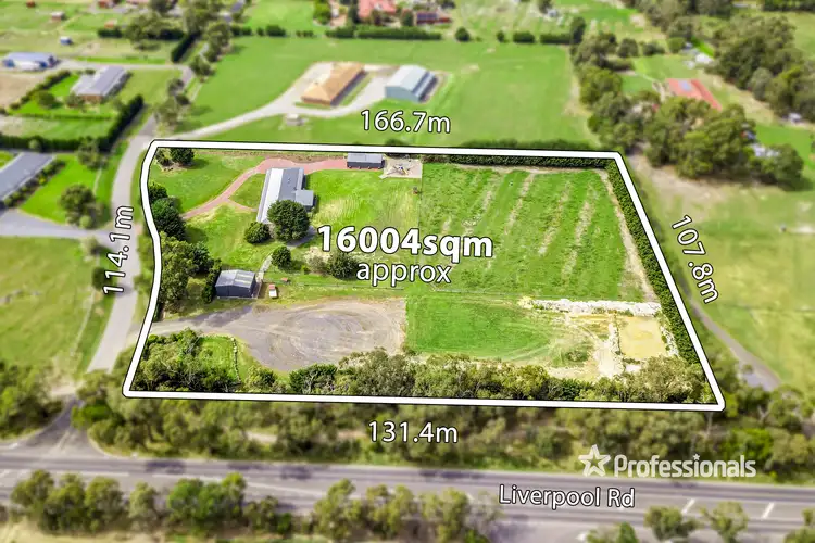 Third view of Homely house listing, 2 Jeanette Maree Court, Kilsyth VIC 3137