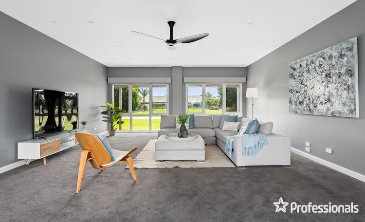 Fourth view of Homely house listing, 2 Jeanette Maree Court, Kilsyth VIC 3137