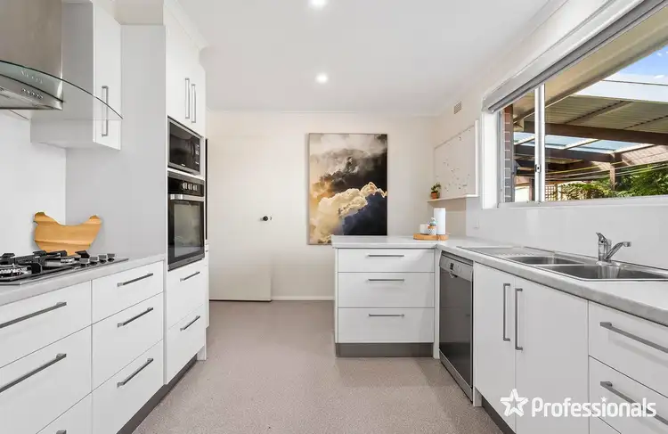 Fifth view of Homely house listing, 8 Mercer Court, Coldstream VIC 3770