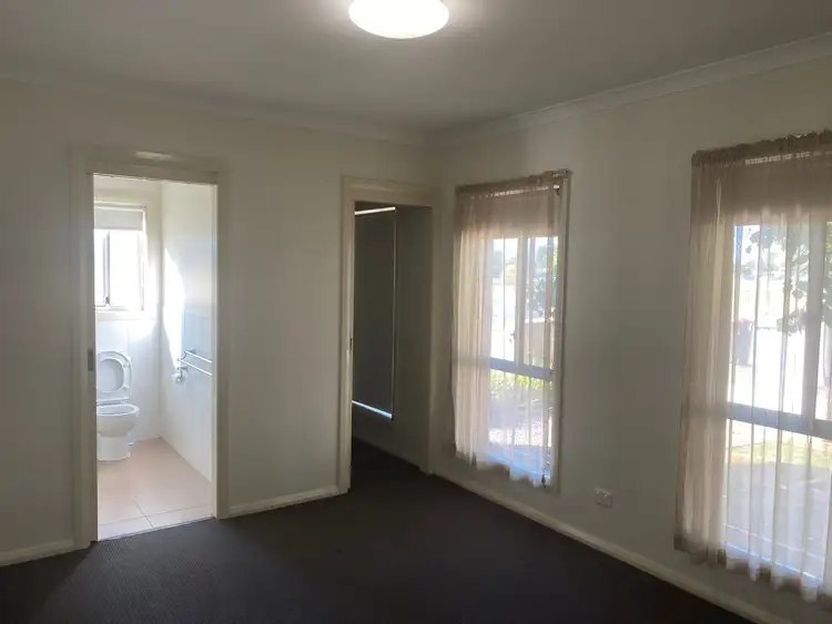 Fifth view of Homely unit listing, 1&3/109 Sobraon Street, Shepparton VIC 3630