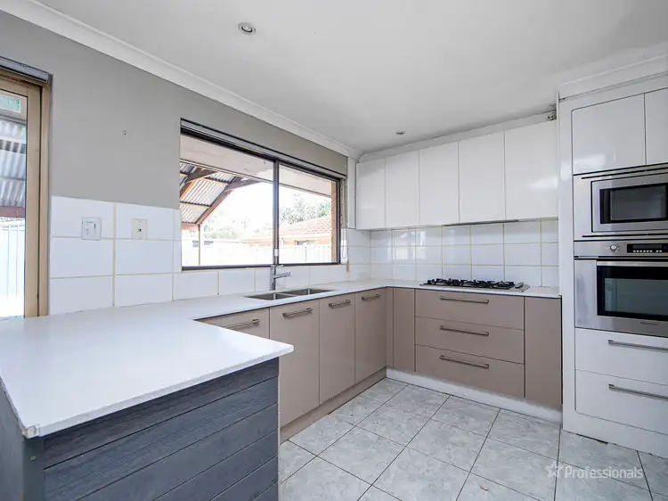 4 Quartz Lane, Forrestfield WA 6058