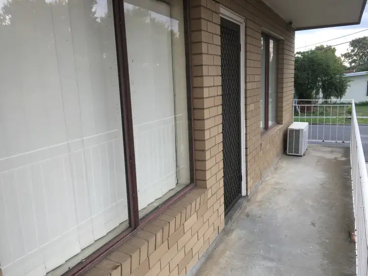 Second view of Homely unit listing, 4/18 Hopetoun Avenue, Morwell VIC 3840